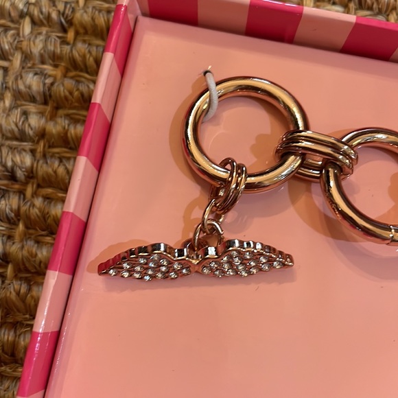NWT Victoria’s Secret Chain Link Rose Colored Bracelet - Picture 2 of 5